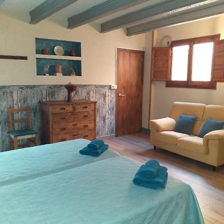 Casa Rural Marila Puigmoreno Luaran gambar